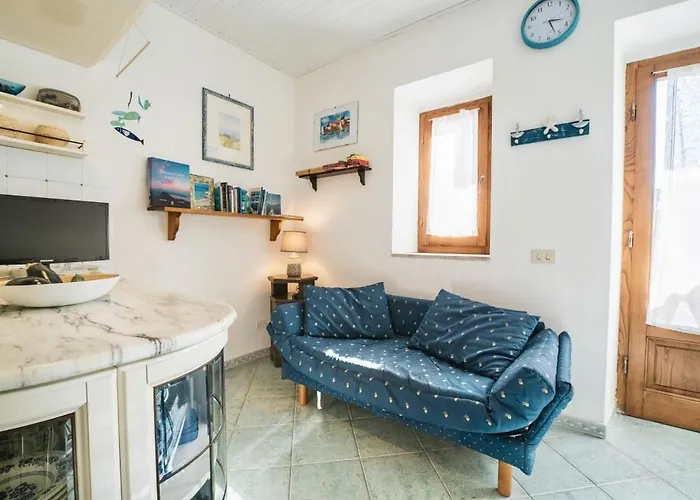 Daire Mare - Goelba Patresi